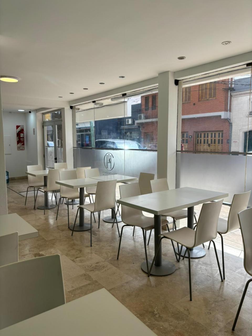 Hotel Plaza Italia Zárate エクステリア 写真