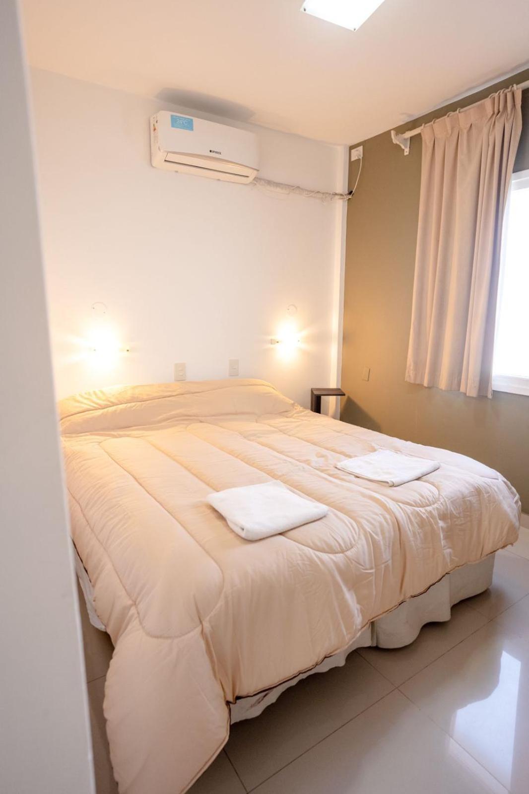 Hotel Plaza Italia Zárate エクステリア 写真