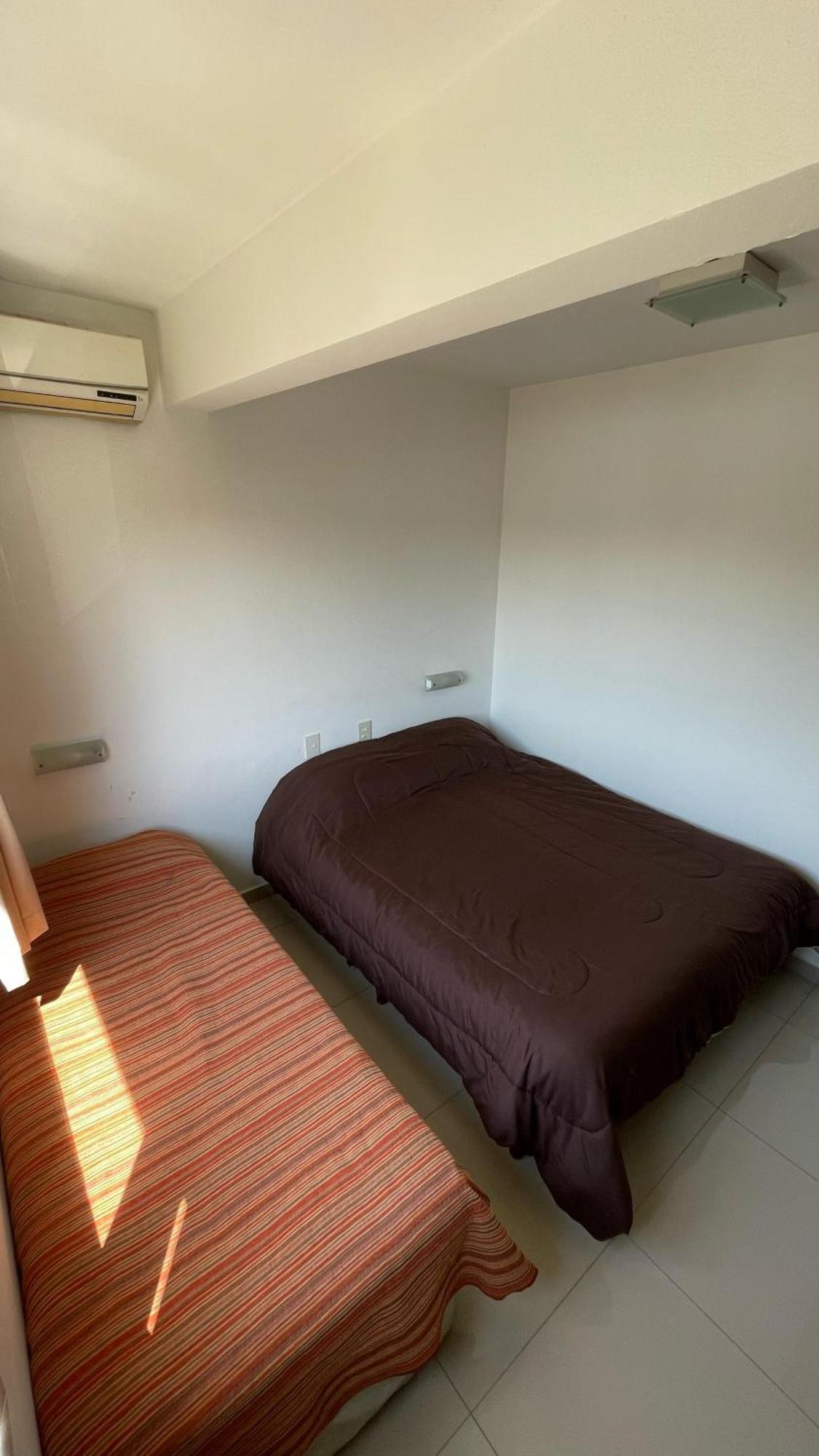 Hotel Plaza Italia Zárate エクステリア 写真